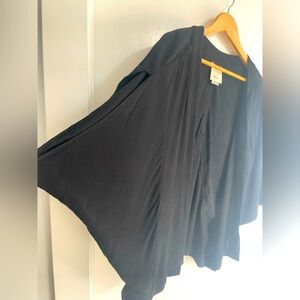 Anthro Elevenese batwing layer M/L in black